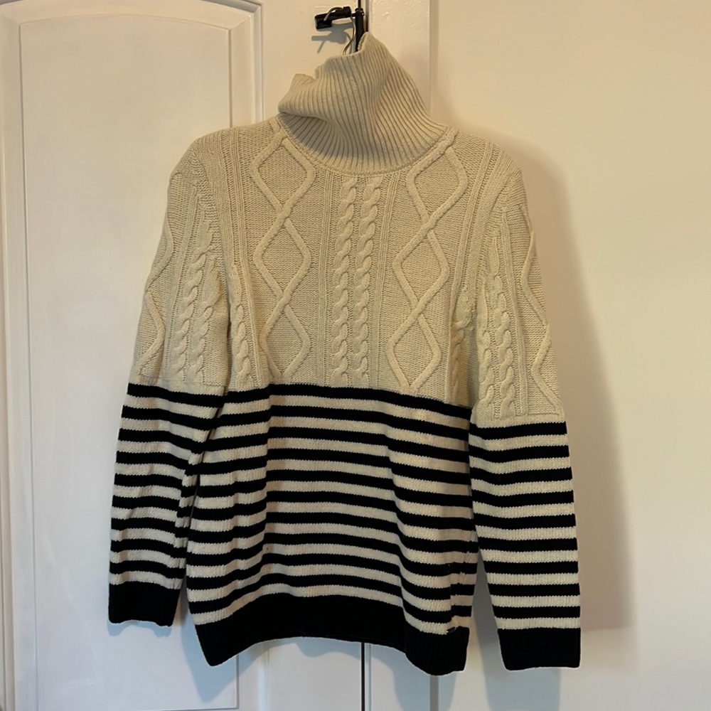 Saint James Cream and Black Cable Knit Sweater